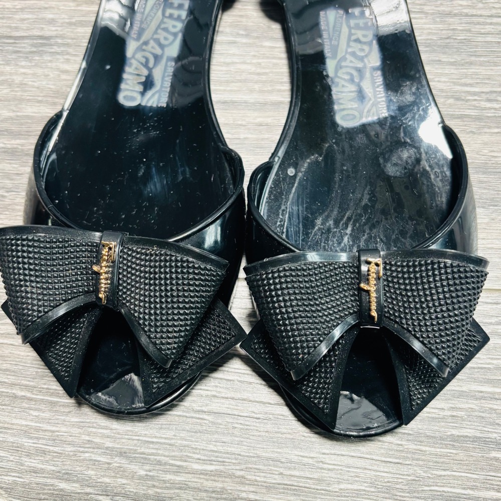 Salvatore Ferragamo Black Barbado Bow Peep Toe‎ Jelly Flats Size 8 - Picture 6 of 11